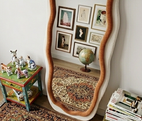New Gen Wavy Mirror – Handcrafted Contrast-Trim Fabric Wall Décor